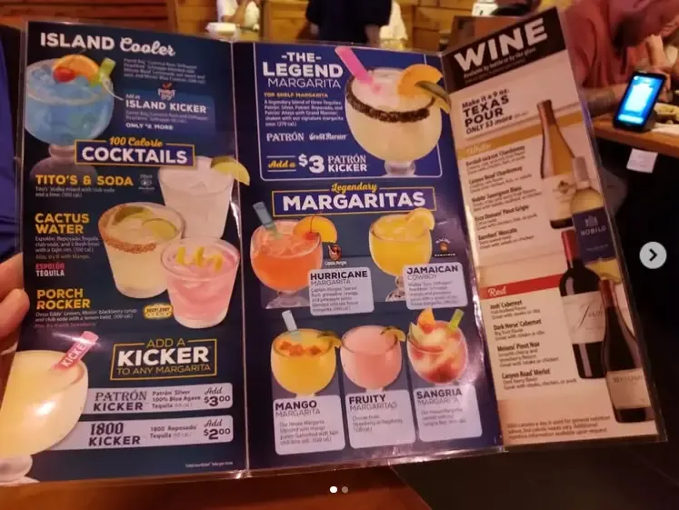 Texas Roadhouse signature cocktails and margaritas during happy hour